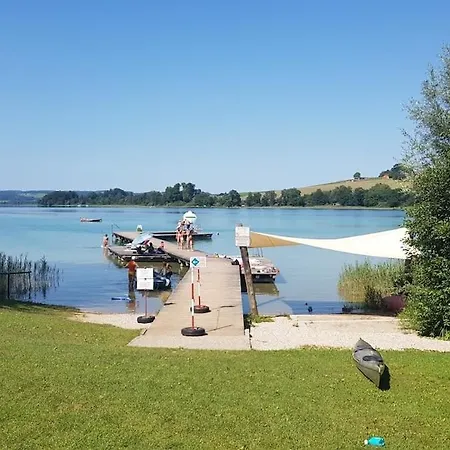 100 Qm Fuer 5 Pers Nahe Mattsee Lochen am See