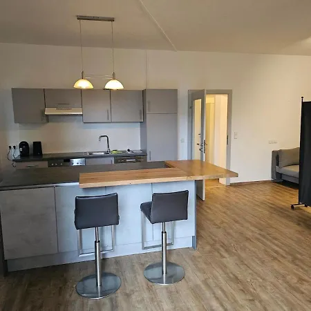 100 Qm Fuer 5 Pers Nahe Mattsee * Lochen am See