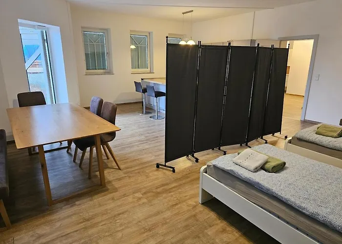 100 Qm Fuer 5 Pers Nahe Mattsee Апартаменты *