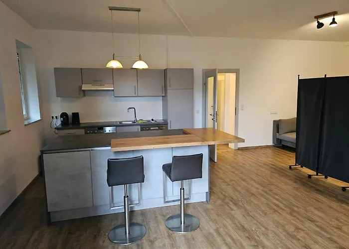 100 Qm Fuer 5 Pers Nahe Mattsee * Lochen am See