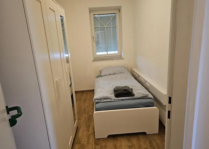 100 Qm Fuer 5 Pers Nahe Mattsee * Lochen am See